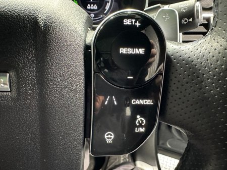 2020 Land Rover Range Rover Sport HSE Dynamic Black Edition P400e €50,800 thumbnail