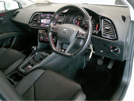 2020 SEAT Leon 1.5 TSI EVO FR 130PS 5DR thumbnail