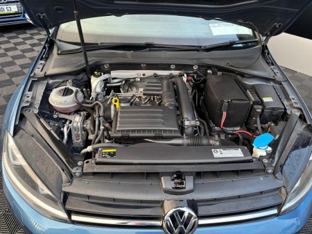 2014 Volkswagen Golf - thumbnail 8