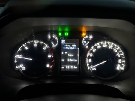 2019 Toyota Landcruiser - thumbnail 10