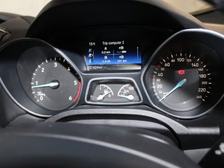 2017 Ford C-Max Zetec 1.5 TDCI 95PS M6 4DR €11,999 thumbnail