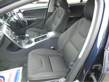 2017 Volvo S60 - thumbnail 14