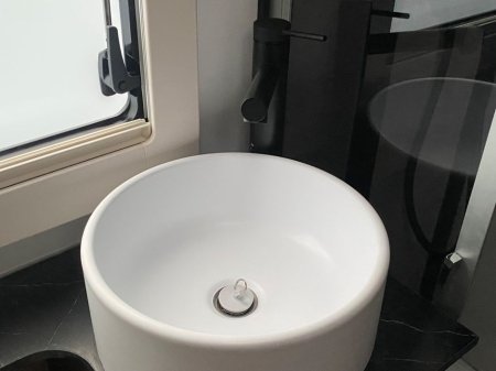 2026 Ford Transit Custom Benimar Tessoro T481 Auto 4 Berth €99,900 thumbnail