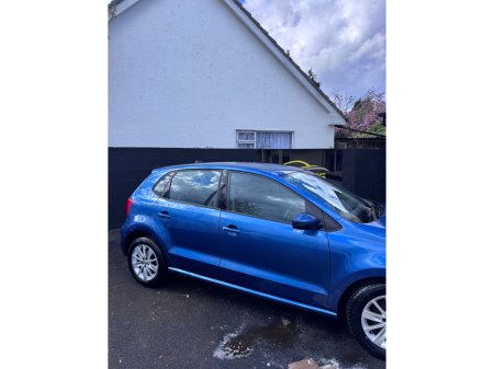 2017 Volkswagen Polo - view 3