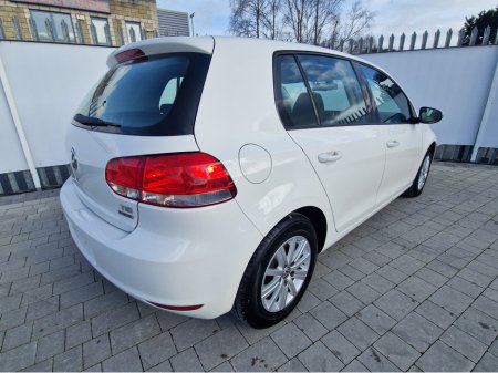 2012 Volkswagen Golf - thumbnail 10