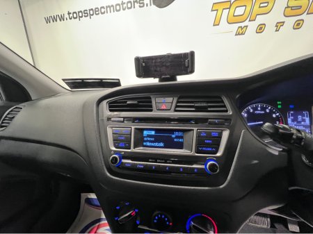 2018 Hyundai i20 i20 PETROL 1.4 AUTO DELUX MODEL €1 thumbnail