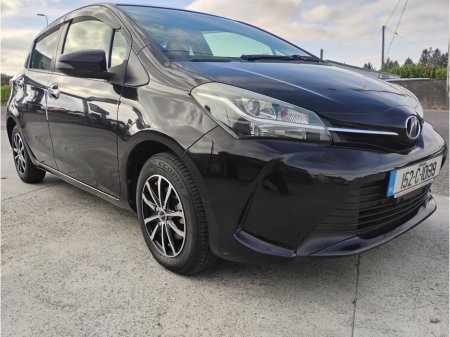2015 Toyota Vitz 2015 TOYOTA VITZ AUTOMATIC €9,650