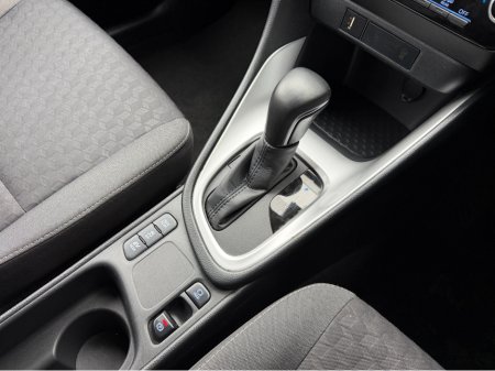 2023 Toyota Yaris - thumbnail 19