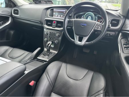 2015 Volvo V40 1.6 Petrol T4 SE Auto 5dr Hatchback | AA approved | Full Leather | Low km | 2 keys | Nov 26 NCT | Nov 26 tax | Sold serviced and valeted with warranty provided | Warranty provided. €11,950 thumbnail