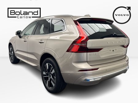 2026 Volvo XC60 - thumbnail 3