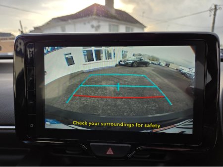 2024 Toyota Yaris 1.5 LUNA €22,950 thumbnail