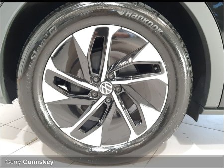 2025 Volkswagen ID.5 77KWH | PRO PLUS | 286bhp | Camera | Elec Tailgate €36,850 thumbnail