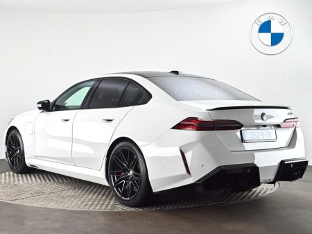 2025 BMW M5 - thumbnail 2