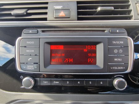 2016 Kia Rio - thumbnail 22