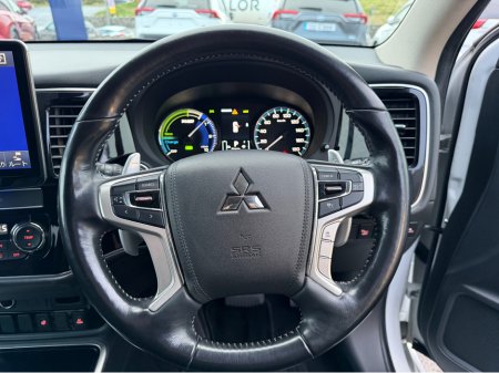 2019 Mitsubishi Outlander - thumbnail 25