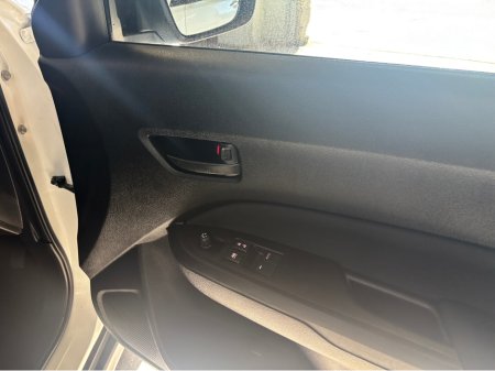 2023 Suzuki Vitara - thumbnail 13