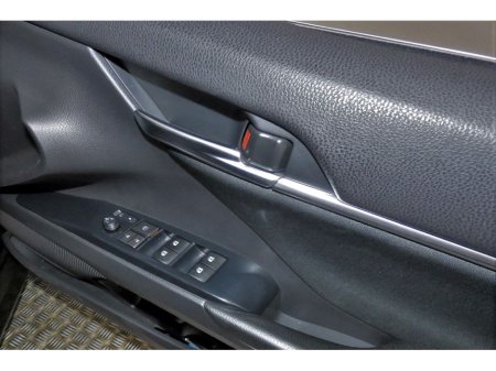 2018 Toyota Camry 2.5 HYBRID *EL.PAN ROOF*10" ANDROID CAR PLAYER*PARK SENSORS*REVERSE CAM* €22,890 thumbnail