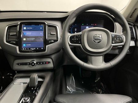 2023 Volvo XC90 - thumbnail 14