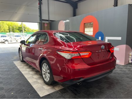2018 Toyota Camry 2.5 HYRBID / 51k KMs / ADAPTIVE CRUISE , ELECTRIC SEATS & MORE €22,950