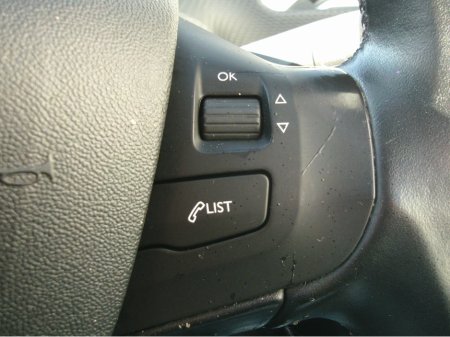 2016 Peugeot 2008 - thumbnail 15