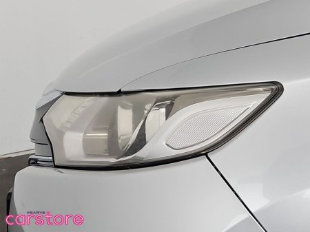 2017 Honda Fit FIT DAA-GP5 HYBRID 5DR AUTO €12,880 thumbnail