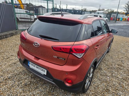 2017 Hyundai i20 - thumbnail 4