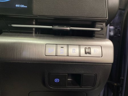 2023 Hyundai Kona 1.0 T-GDI Elegance €24,995 thumbnail