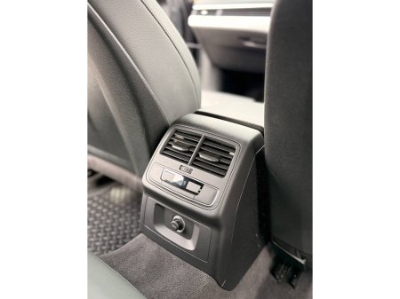 2018 Audi A4 Audi A4 2018 2.0TDI Auto S tronic Attraction Ultra €20,850 thumbnail