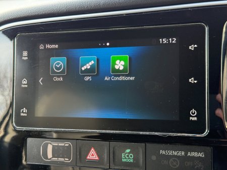 2018 Mitsubishi Outlander - thumbnail 17