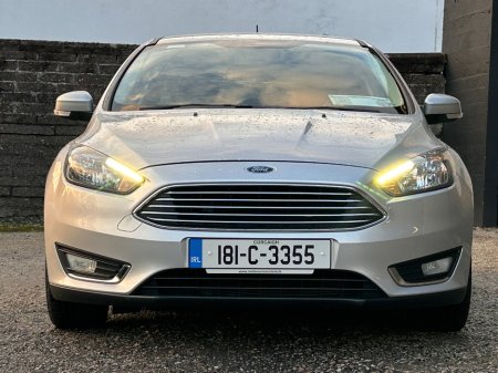 2018 Ford Focus - thumbnail 9