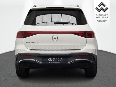 2025 Mercedes-Benz EQB - thumbnail 7