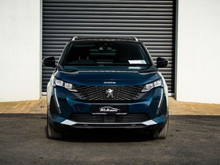2023 Peugeot 3008 - thumbnail 2