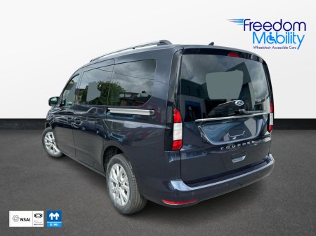 2026 Ford Tourneo Connect auto wheelchair. PMC Holder. €43,400