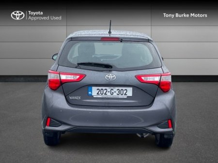2020 Toyota Yaris - thumbnail 5