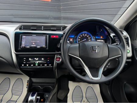 2016 Honda Grace 1.5 HYBRID AUTO €12,495 thumbnail