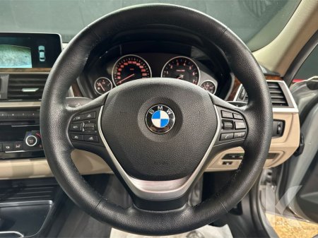 2016 BMW 3 Series - thumbnail 25
