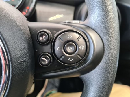 2019 MINI Cooper Classic 5dr €18,950 thumbnail