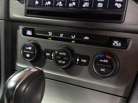 2014 Volkswagen Golf - thumbnail 34