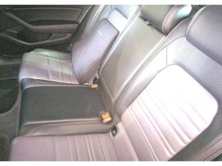 2019 Volkswagen Passat - thumbnail 11