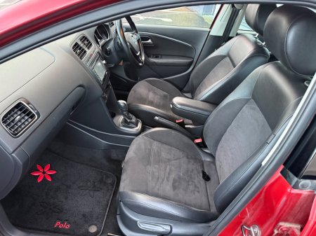 2017 Volkswagen Polo 1.2 TSI 5DR 90HP Allstar DSG €13,490 thumbnail