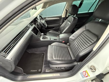 2018 Volkswagen Passat ALLTRACK 4WD - 2.0L DIESEL - AUTO - 12M WARRANTY - CAR: 1629 thumbnail