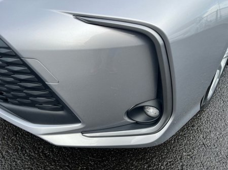 2024 Toyota Corolla COROLLA LUNA SALOON €27,950 thumbnail