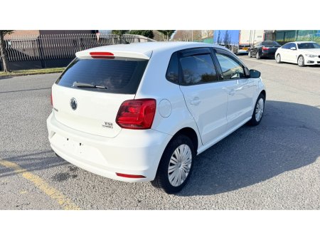 2015 Volkswagen Polo - thumbnail 7