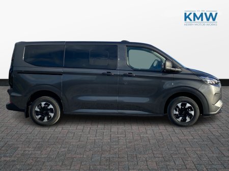 2026 Ford Transit Kombi Kombi 2.5 PHEV 232 BHP Automatic €60,500
