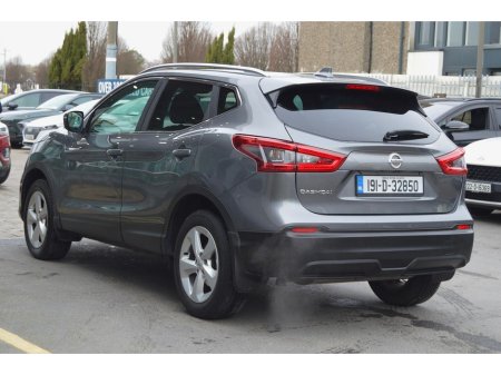 2019 Nissan Qashqai 1.3 PET SV, 12 Months Warranty €18,995 thumbnail