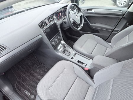 2020 Volkswagen Golf Auto 1.2 tsi/ Low Mileage/ Carplay €20,900 thumbnail