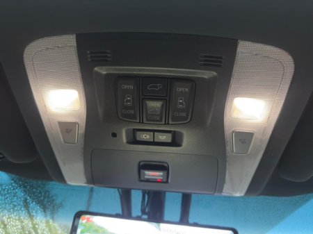 2015 Toyota Alphard Executive Lounge 2.5 Petrol Hybrid (0896) €39,995 thumbnail