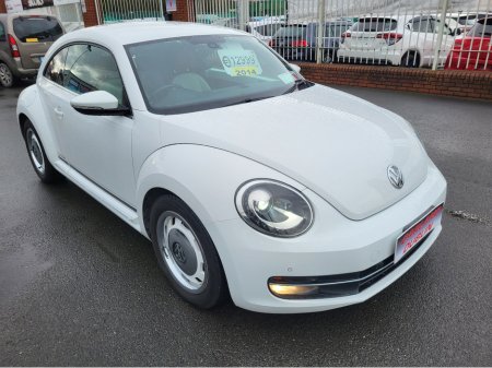 2014 Volkswagen Beetle - thumbnail 9