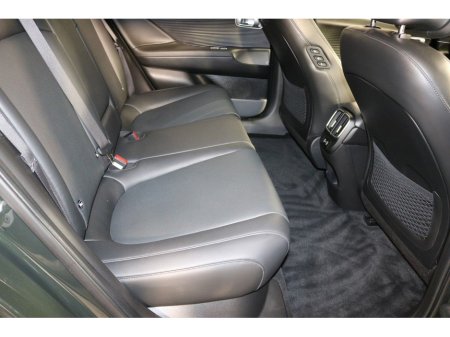 2024 Hyundai Ioniq 6 - view 4