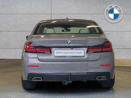 2022 BMW 5 Series - thumbnail 15